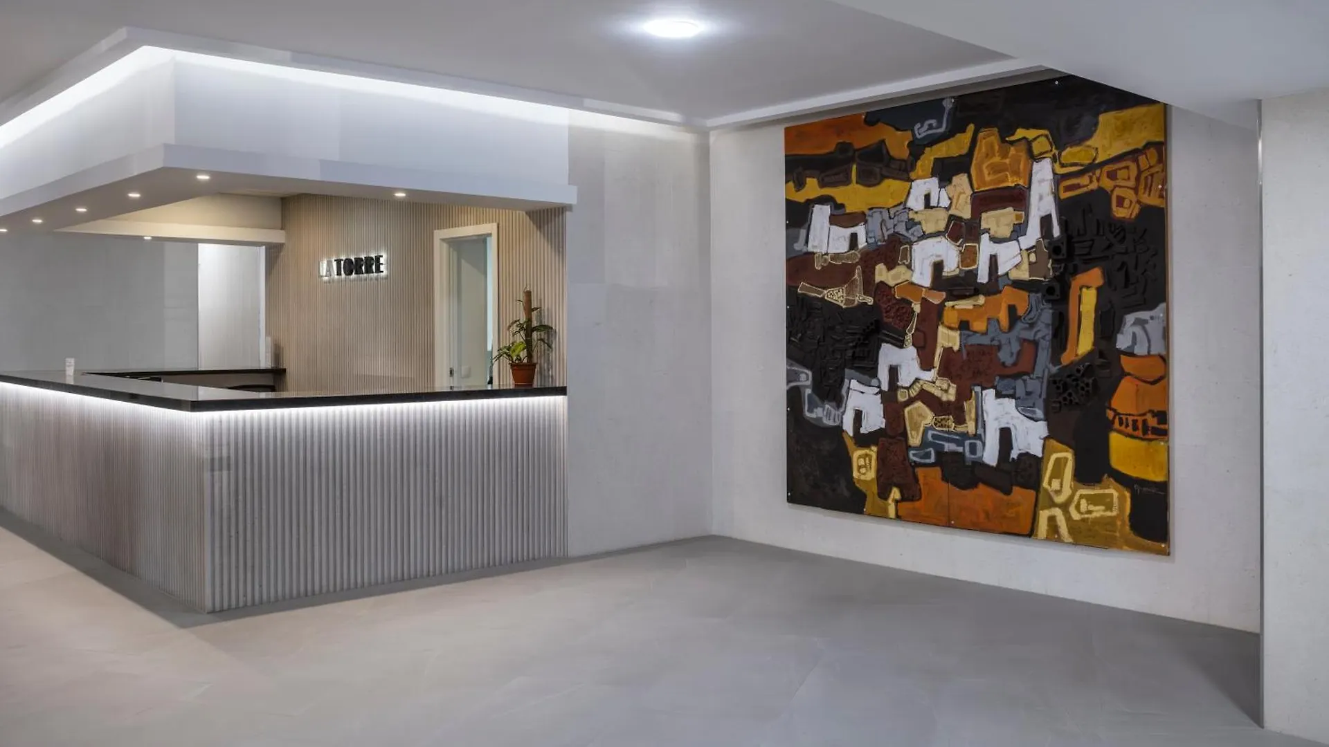 トレモリノスCol3 - Wifi, Smart Tv, Piscina, 900 Metros Playa, La Colinaアパートメント アパート トレモリノス