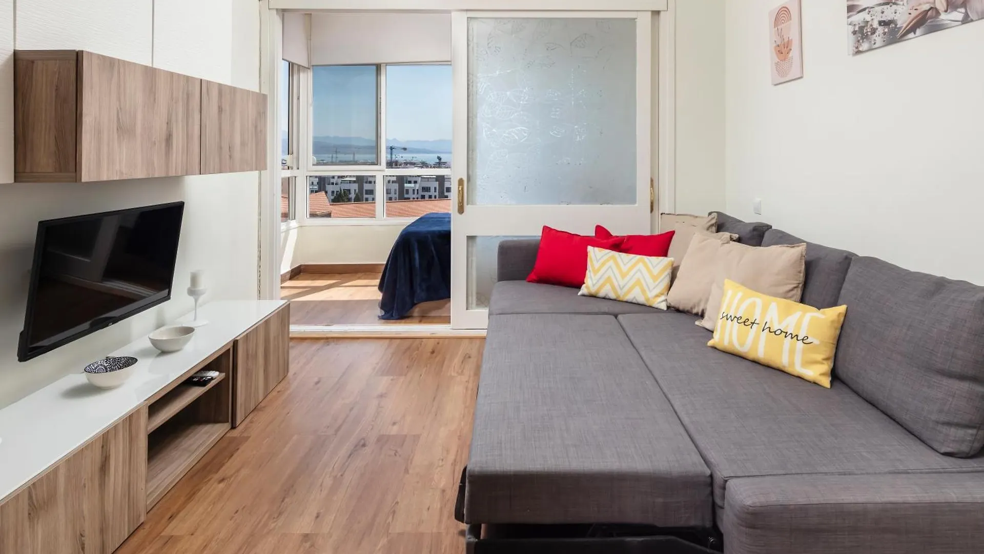 Col3 - Wifi, Smart Tv, Piscina, 900 Metros Playa, La Colina Apartment Torremolinos